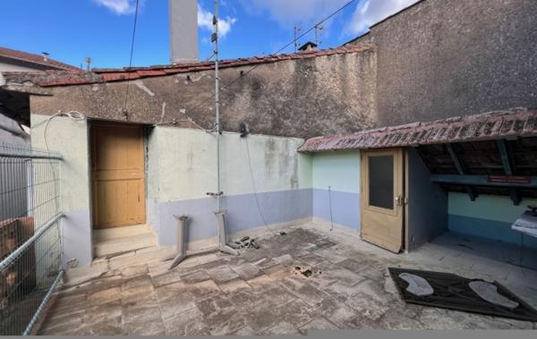 Vente Maison de village avec terrasse toiture à rénover Saint-pons-de-thomieres   