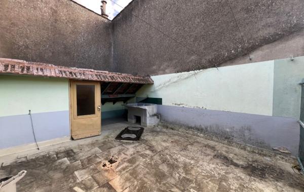 Vente Maison de village avec terrasse toiture à rénover Saint-pons-de-thomieres   