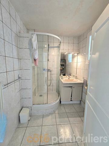 Location
                Appartement59,07 m² - 3 Pièces -
                    TOURS (37200)