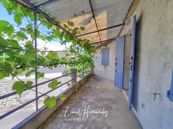 Molières-Sur-Cèze (30410). Ensemble immobilier de 195m² avec beaucoup de potentiel