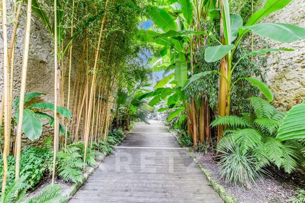 RARE ! Lectoure – Hôtel particulier du XVIIe siècle avec jardin et piscine