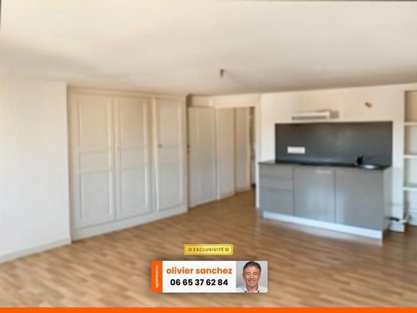 ISSOIRE - CENTRE-VILLE - T2 - 49m²