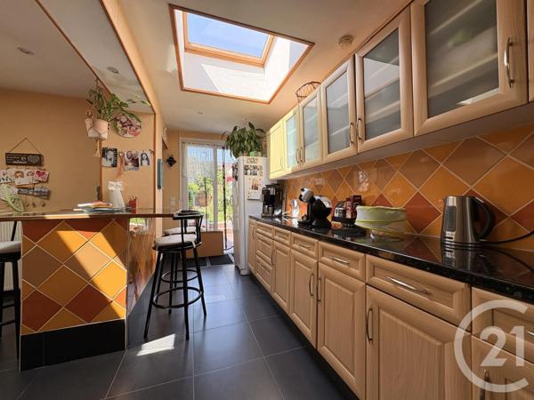 Maison à vendre  4 pièces - 105 m 2   HELLEMMES LILLE  - 59
