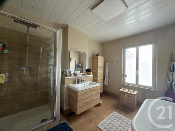Maison à vendre  4 pièces - 105 m 2   HELLEMMES LILLE  - 59