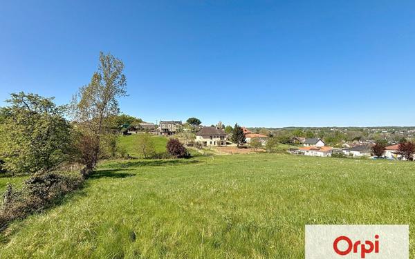 Terrain à vendre    La Feuillade