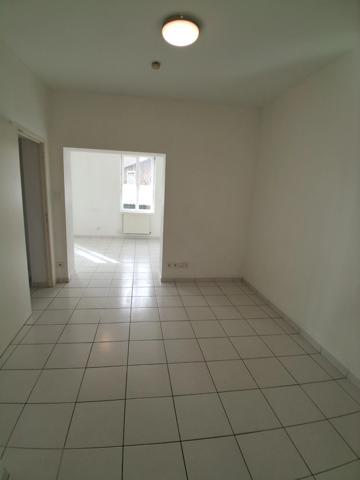 Maison F6 habitable à Woippy village avec garage et jardin