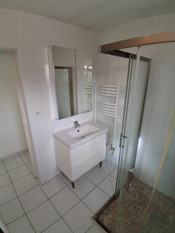 Maison F6 habitable à Woippy village avec garage et jardin