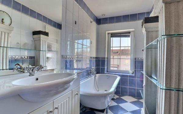 Maison à vendre    5 pièces •  Porcelette