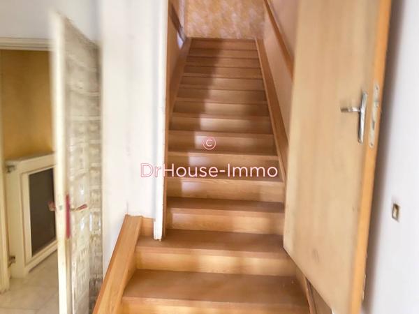 Maison à vendre 7 pièces de 227 m²