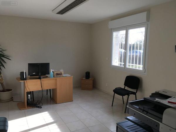 Local Professionnel et commercial à louer à Bignicourt-sur-Marne dans la Marne (51300), ref : 51081/958