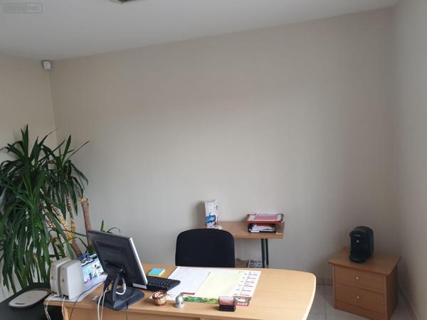 Local Professionnel et commercial à louer à Bignicourt-sur-Marne dans la Marne (51300), ref : 51081/958