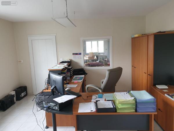 Local Professionnel et commercial à louer à Bignicourt-sur-Marne dans la Marne (51300), ref : 51081/958