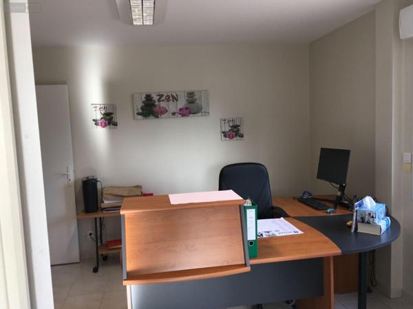 Local Professionnel et commercial à louer à Bignicourt-sur-Marne dans la Marne (51300), ref : 51081/958