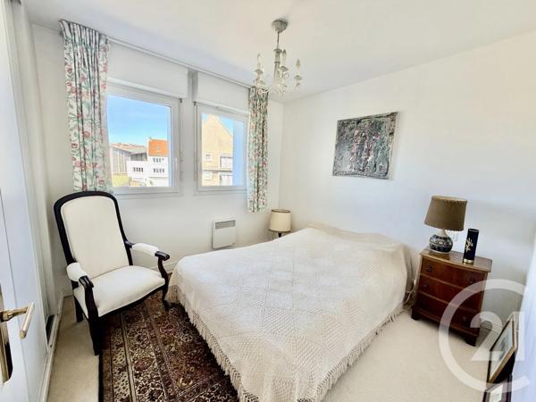 Appartement F4 à vendre  6 pièces - 130 m 2   BOULOGNE SUR MER  - 62