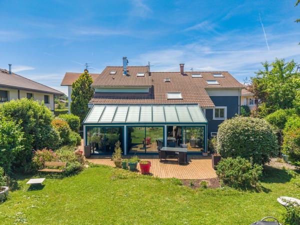 Vente Maison de luxe Veigy-Foncenex 8 Pièces 251 m²