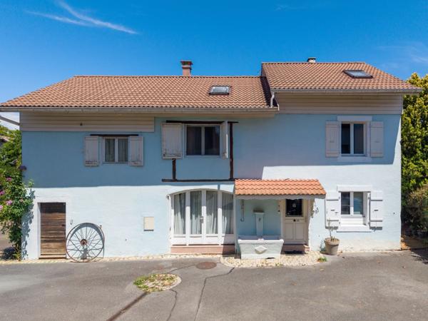 Vente Maison de luxe Veigy-Foncenex 8 Pièces 251 m²