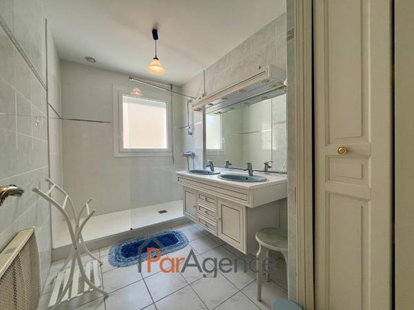 MAISON 4PP VUE SUR LE LAC DE LA METAIRIE PROCHE PONTAILLAC