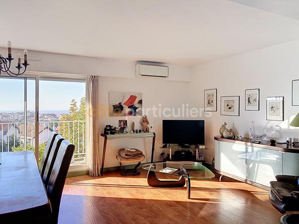 Vente
                Appartement112 m² - 5 Pièces -
                    BIARRITZ (64200)