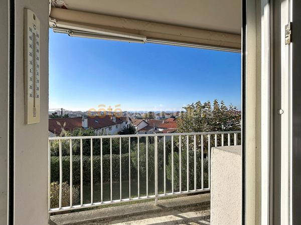 Vente
                Appartement112 m² - 5 Pièces -
                    BIARRITZ (64200)