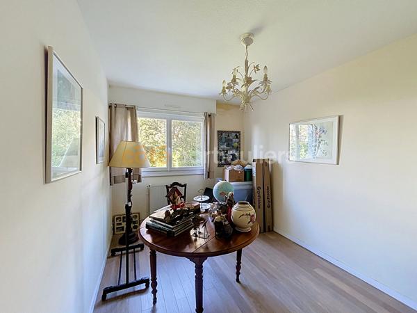 Vente
                Appartement112 m² - 5 Pièces -
                    BIARRITZ (64200)