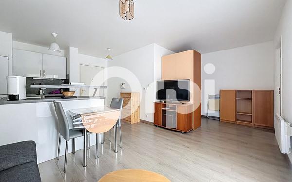 Appartement à louer    2 pièces • 42,69 m2 Châtillon