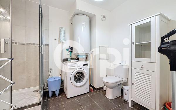 Appartement à louer    2 pièces • 42,69 m2 Châtillon