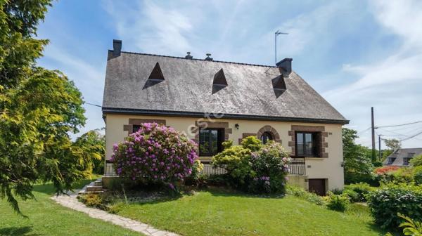Maison de 7 pieces a Ploermel (56800)
