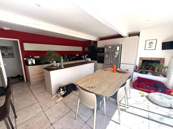 Maison à vendre à Montvendre (26120)