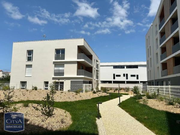 Location appartement 3 pièces de 77.09m²