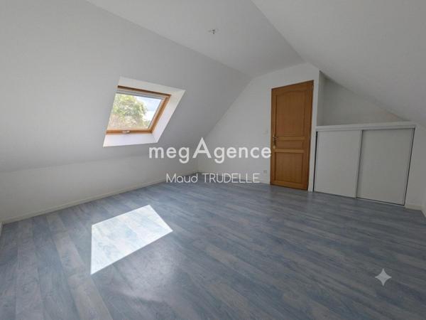 Maison à LA CHAPELLE-SAINT-AUBIN, 72650 - 5 pièces 91m²