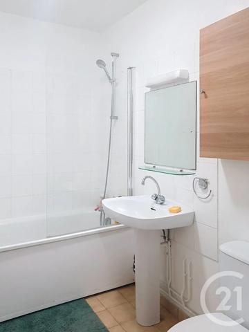 Appartement Studio à vendre  1 pièce - 30,97 m 2   CREPY EN VALOIS  - 60