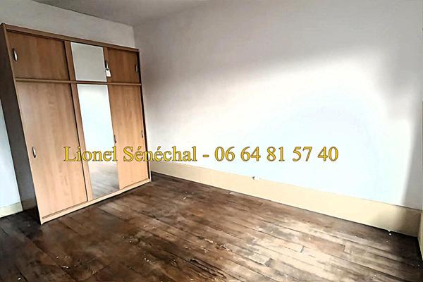 Maison de 5 pièces de 115 m2  sur une parcelle de plus de 500 m2