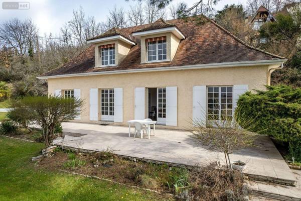 Maison à vendre à Le Bugue en Dordogne (24260), ref : 18113/150