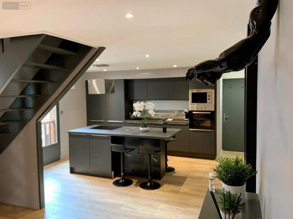 Appartement à vendre à Rennes en Ille-et-Vilaine (35000), ref : 11772/128   
Centre Ville