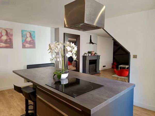 Appartement à vendre à Rennes en Ille-et-Vilaine (35000), ref : 11772/128   
Centre Ville