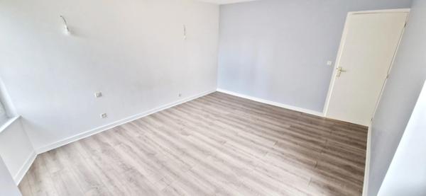 EXCLUSIVITE!! Maison en pierre – de 135 m², 3 chambres + bureau – À 5 min de Saint-Lô – Idéal investisseur / premier achat