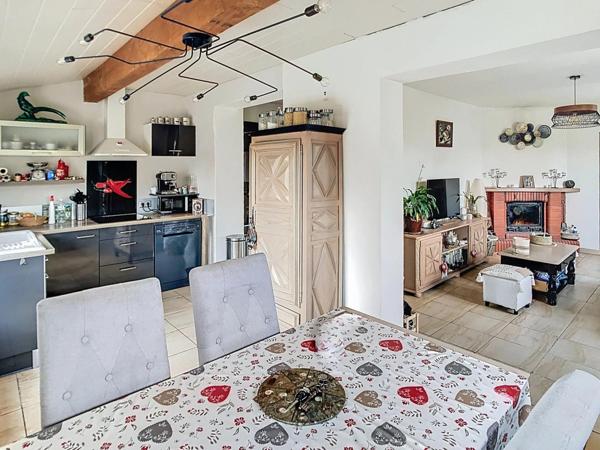 Maison - 84m2 - 3 pièces avec terrain indépendant de 2067 m2 constuctible