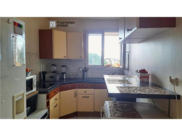 Colombes - Appartement 2 pièces de 49 m2 - Fonctionnel et lumineux, agrémenté de balcons spacieux