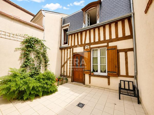 Maison Orleans 9 pièce(s) 250 m2