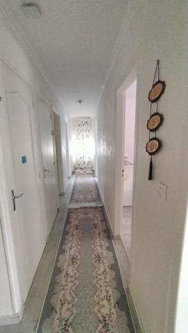 “Maison Confortable de 93 m² avec 3 Chambres et Terrain de 606 m²”