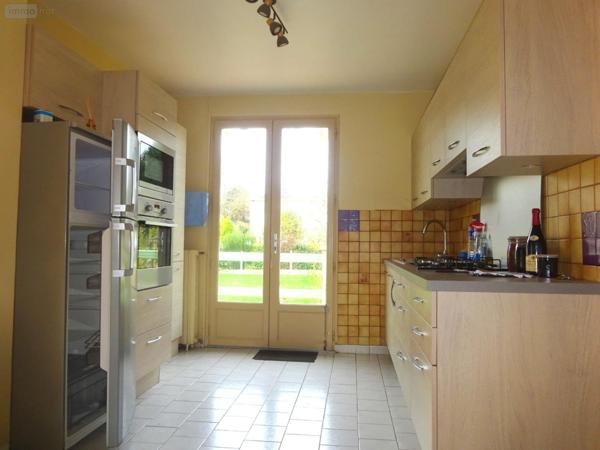 Pavillon à vendre à Nogent-le-Rotrou dans l'Eure-et-Loir (28400), ref : NOG 1004