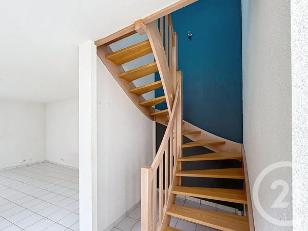 Appartement F3 à vendre  4 pièces - 89,74 m 2   REMIREMONT  - 88