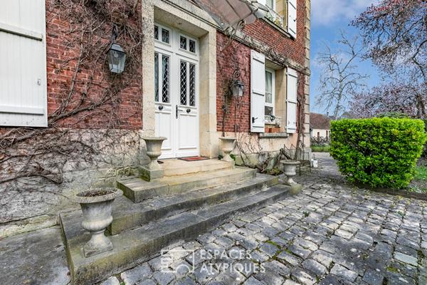 Maison de maître rénovée avec Parc et dépendances