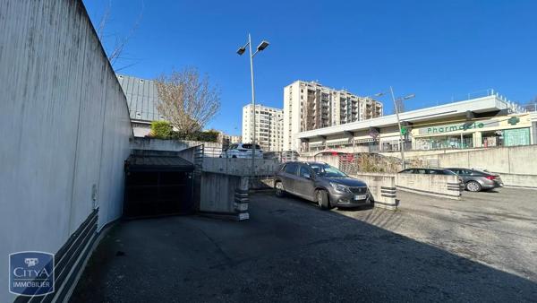 Parking à louer Rixheim (68170)