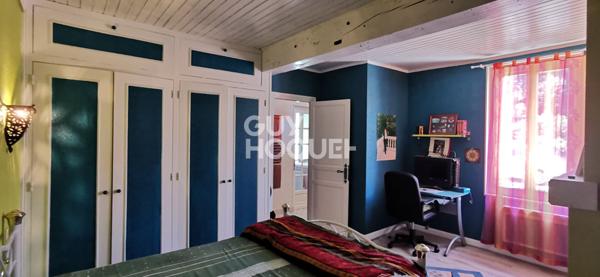 Maison de ville en pierre GONTAUD DE NOGARET 8 Pièces