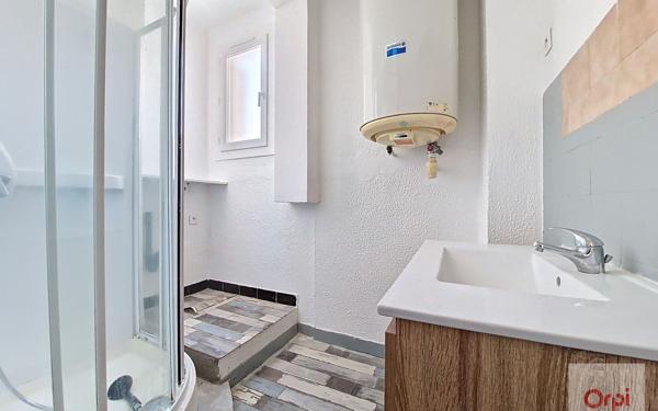 Appartement à louer    3 pièces • 67 m2 Ajaccio