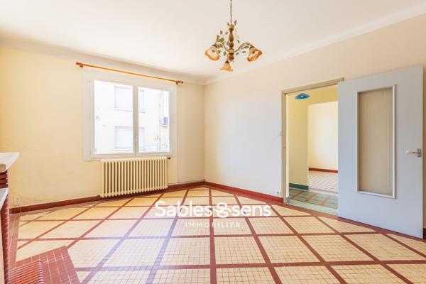Maison T5 à rénover avec garage dans le bourg d’Olonne-sur-Mer