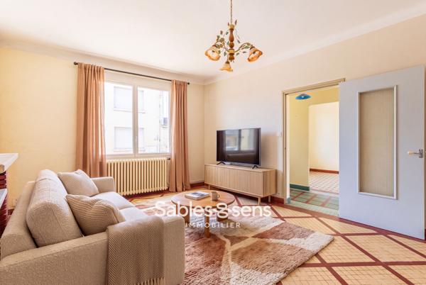 Maison T5 à rénover avec garage dans le bourg d’Olonne-sur-Mer