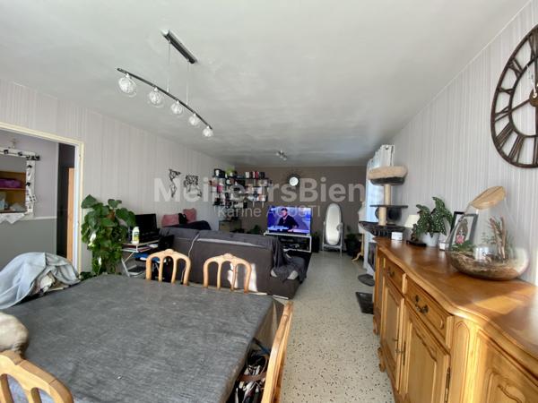 Pavillon sur sous-sol proche hôpital