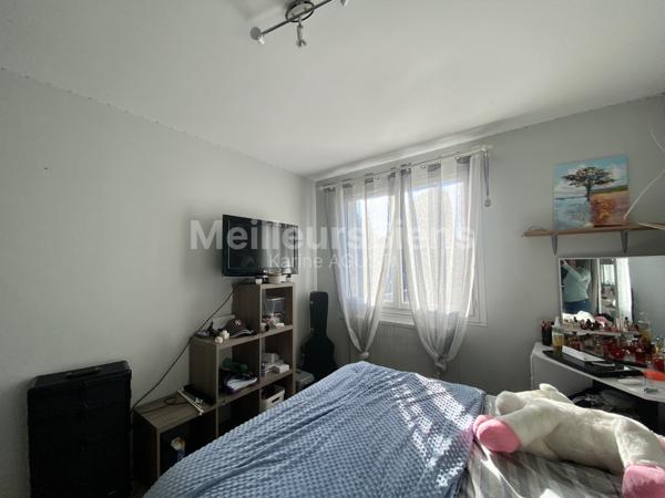 Pavillon sur sous-sol proche hôpital